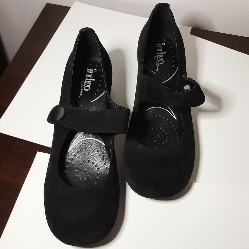 Shoes Indigo mary jane, black suede, 7 us